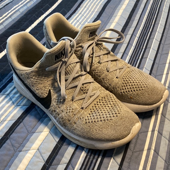 Nike Shoes - Nike running shoes